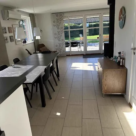 Casa vacanze Lovely Summer House With Sea View